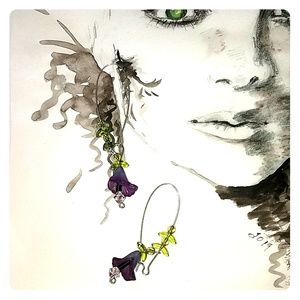 Stunning dangle earrings